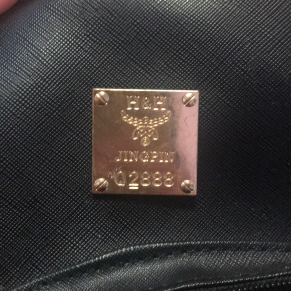 Small Backpack - Picture 6 of 6